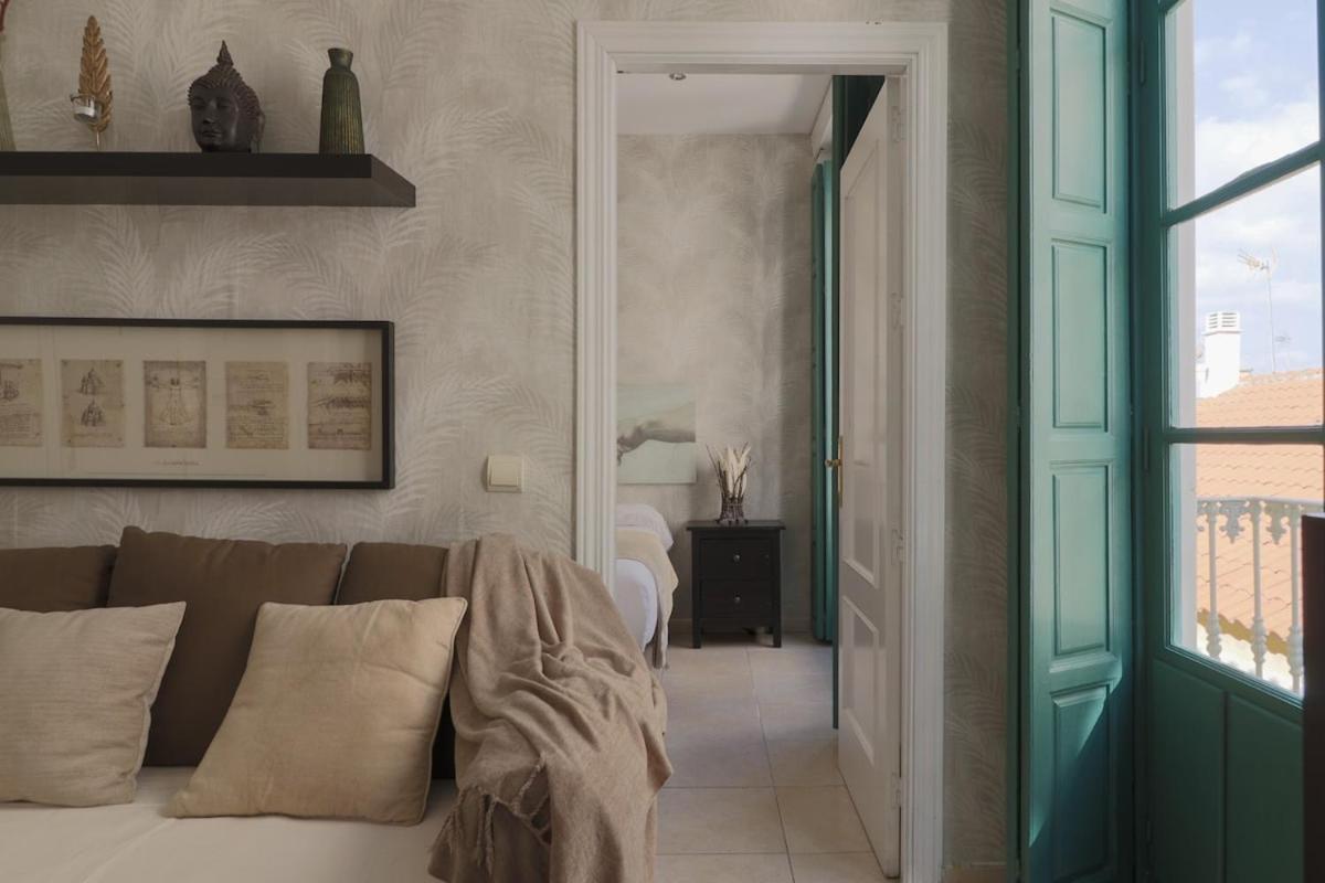 C32 - Cosy Getaway In The Historical Center Of Apartament *