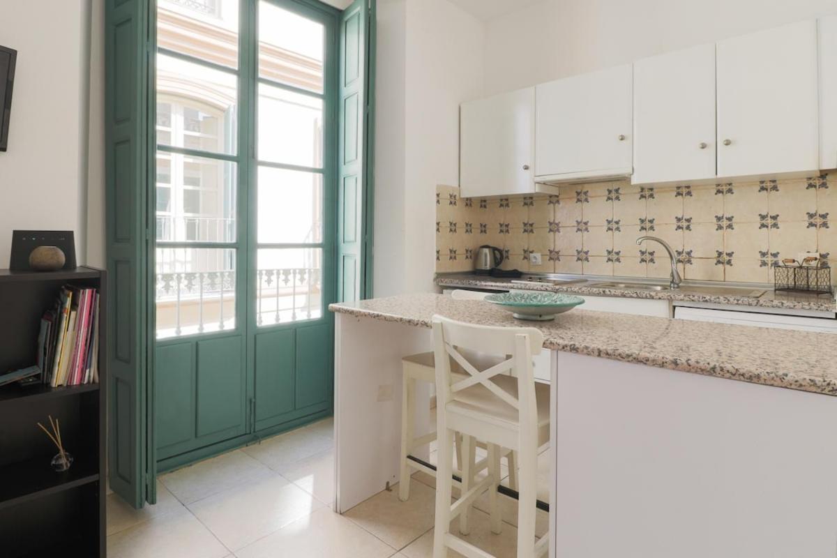 Apartament C32 - Cosy Getaway In The Historical Center Of Màlaga